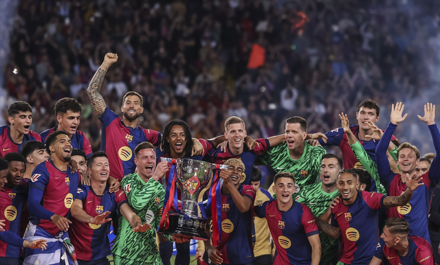 致敬传奇，布伦南-约翰逊进球后用孙兴慜招牌动作进行庆祝